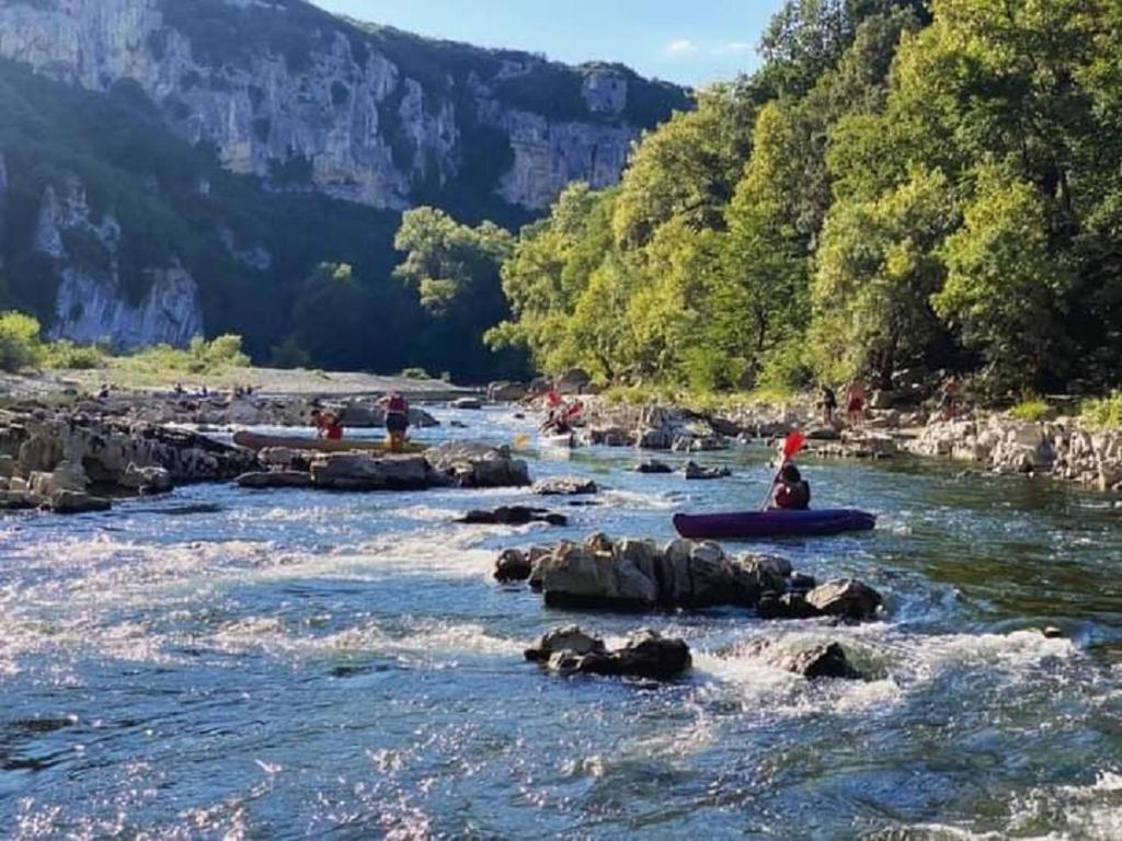 Chalet "Le Petit Olivier" Gites Appart 'Hotel L'Echappee Belle D'Aubenas Logement 2 Sur 3 Dış mekan fotoğraf